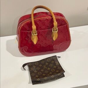 BUNDLE!! Louis Vuitton patent bag with FREE vintage Pochette